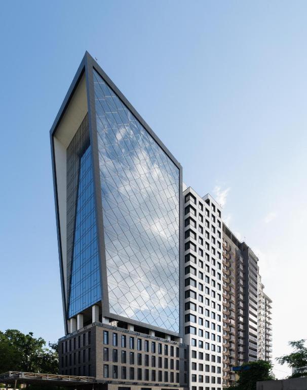 Cube House Apartment Kyiv Exterior photo
